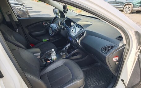 Hyundai ix35 I рестайлинг, 2013 год, 1 580 000 рублей, 17 фотография