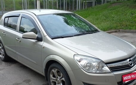 Opel Astra H, 2008 год, 550 000 рублей, 2 фотография