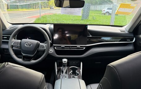 Toyota Highlander, 2026 год, 5 255 000 рублей, 3 фотография