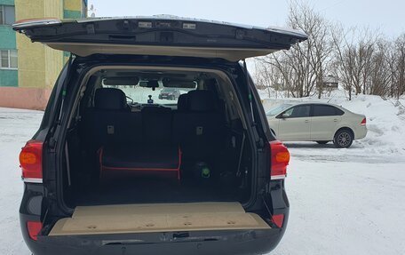 Toyota Land Cruiser 200, 2011 год, 4 550 000 рублей, 7 фотография