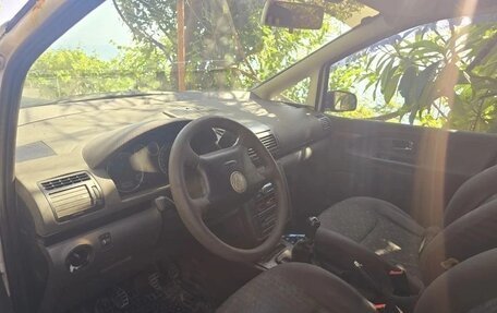 Volkswagen Sharan I рестайлинг, 2003 год, 350 000 рублей, 3 фотография