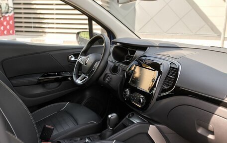 Renault Kaptur I рестайлинг, 2020 год, 1 678 000 рублей, 6 фотография