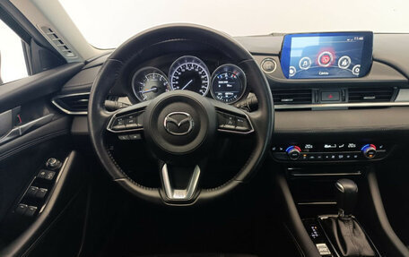 Mazda 6, 2021 год, 3 090 000 рублей, 13 фотография