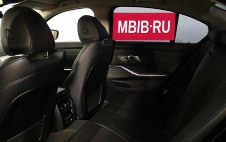 BMW 3 серия, 2019 год, 3 830 000 рублей, 11 фотография