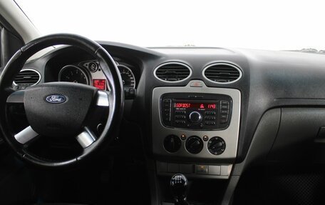 Ford Focus II рестайлинг, 2010 год, 650 000 рублей, 15 фотография