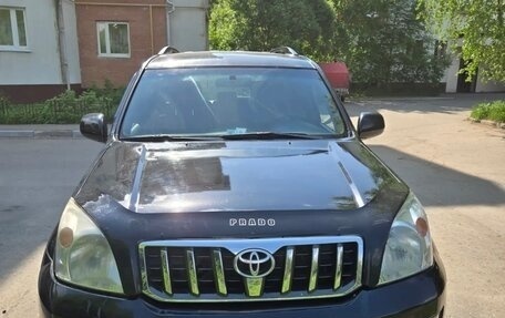 Toyota Land Cruiser Prado 120 рестайлинг, 2007 год, 2 050 000 рублей, 1 фотография