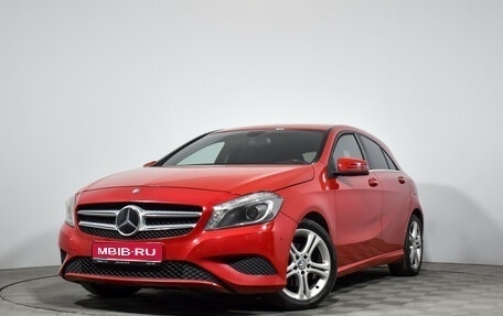 Mercedes-Benz A-Класс, 2015 год, 1 299 000 рублей, 1 фотография