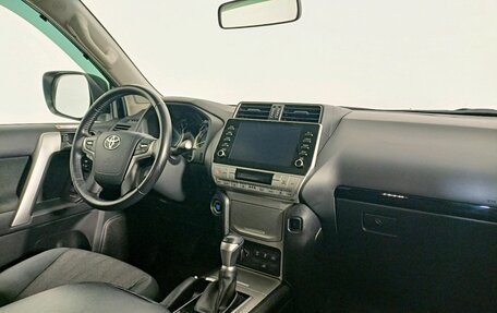 Toyota Land Cruiser Prado 150 рестайлинг 2, 2020 год, 5 659 000 рублей, 13 фотография
