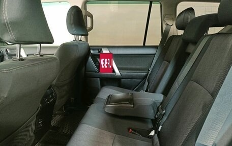 Toyota Land Cruiser Prado 150 рестайлинг 2, 2020 год, 5 659 000 рублей, 16 фотография