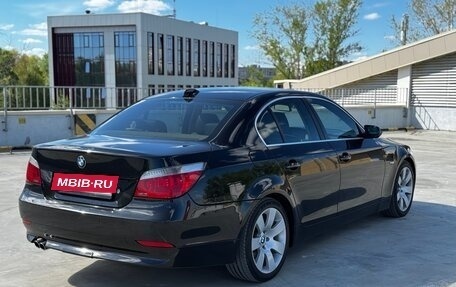 BMW 5 серия, 2004 год, 1 150 000 рублей, 5 фотография