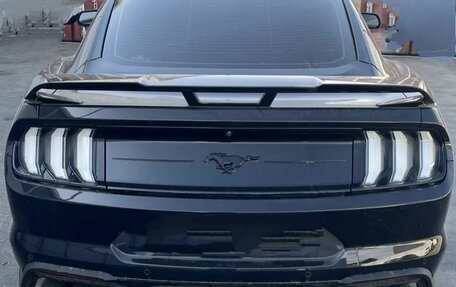 Ford Mustang VI рестайлинг, 2022 год, 3 800 000 рублей, 4 фотография