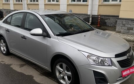 Chevrolet Cruze II, 2014 год, 1 150 000 рублей, 2 фотография