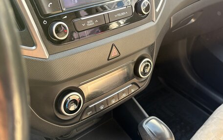 Hyundai Creta I рестайлинг, 2017 год, 2 150 000 рублей, 12 фотография