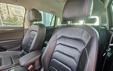 Volkswagen Tiguan II, 2020 год, 3 449 000 рублей, 11 фотография