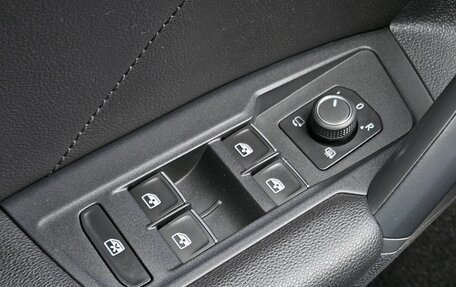 Volkswagen Tiguan II, 2020 год, 3 449 000 рублей, 30 фотография