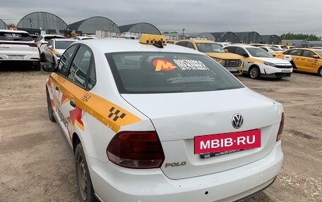 Volkswagen Polo VI (EU Market), 2019 год, 900 000 рублей, 6 фотография