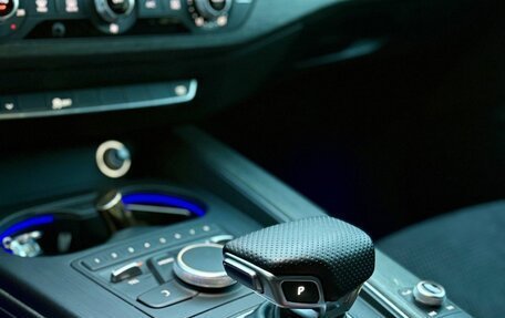 Audi A4, 2017 год, 2 500 000 рублей, 9 фотография