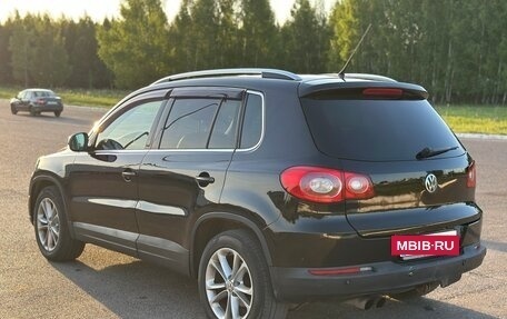 Volkswagen Tiguan I, 2010 год, 990 000 рублей, 4 фотография