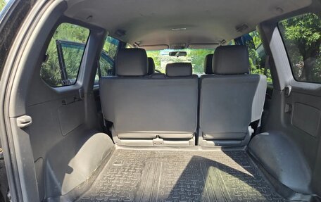 Toyota Land Cruiser Prado 120 рестайлинг, 2007 год, 2 050 000 рублей, 7 фотография