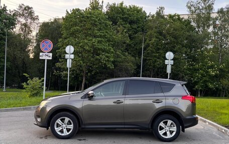 Toyota RAV4, 2014 год, 1 850 000 рублей, 4 фотография