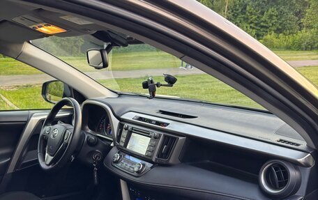 Toyota RAV4, 2014 год, 1 850 000 рублей, 10 фотография