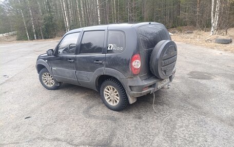 Chevrolet Niva I рестайлинг, 2012 год, 470 000 рублей, 2 фотография