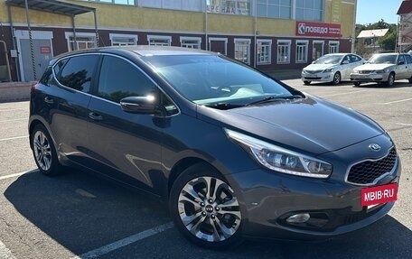 KIA cee'd III, 2013 год, 1 350 000 рублей, 2 фотография
