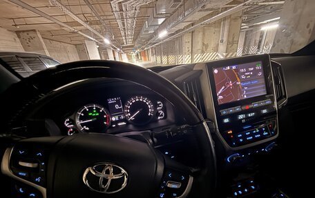 Toyota Land Cruiser 200, 2019 год, 10 800 000 рублей, 13 фотография