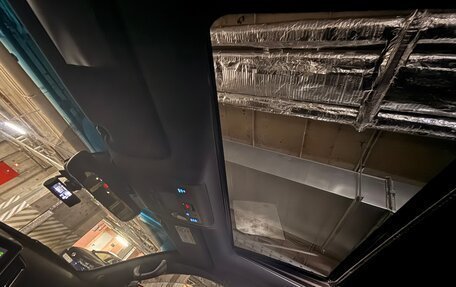 Toyota Land Cruiser 200, 2019 год, 10 800 000 рублей, 14 фотография