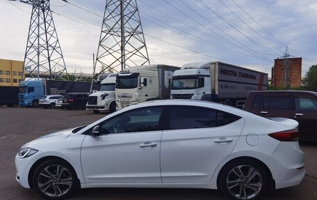 Hyundai Elantra VI рестайлинг, 2016 год, 1 400 000 рублей, 5 фотография