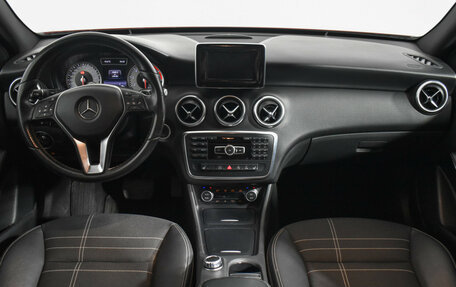 Mercedes-Benz A-Класс, 2015 год, 1 299 000 рублей, 13 фотография