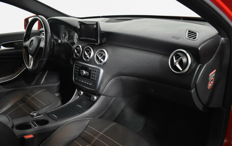 Mercedes-Benz A-Класс, 2015 год, 1 299 000 рублей, 12 фотография