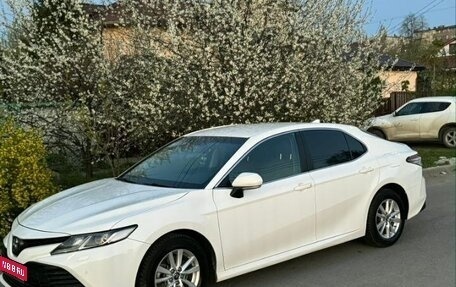 Toyota Camry, 2019 год, 2 500 000 рублей, 1 фотография