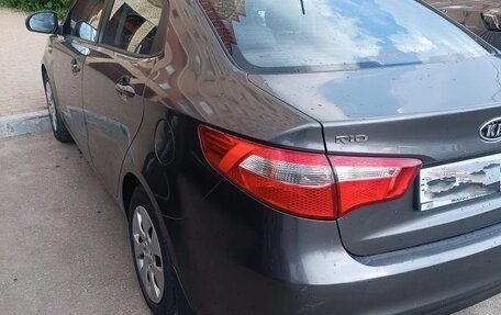 KIA Rio III рестайлинг, 2012 год, 835 000 рублей, 2 фотография