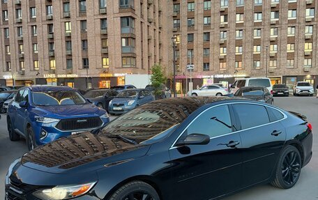 Chevrolet Malibu IX, 2019 год, 2 500 000 рублей, 2 фотография