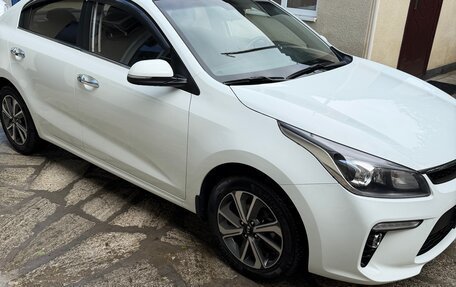 KIA Rio IV, 2017 год, 1 640 000 рублей, 4 фотография