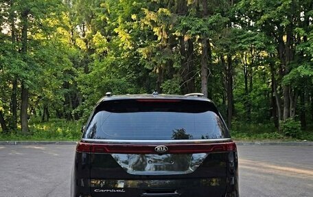 KIA Carnival, 2020 год, 4 200 000 рублей, 2 фотография