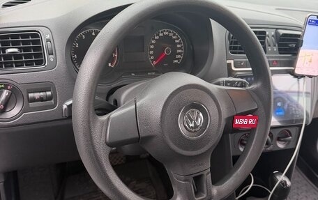 Volkswagen Polo VI (EU Market), 2012 год, 910 000 рублей, 4 фотография