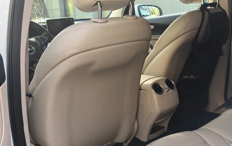 Mercedes-Benz GLC, 2017 год, 2 550 000 рублей, 11 фотография