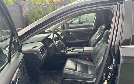 Lexus RX IV рестайлинг, 2017 год, 3 300 000 рублей, 5 фотография