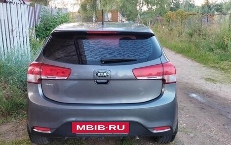 KIA Rio III рестайлинг, 2016 год, 900 000 рублей, 2 фотография