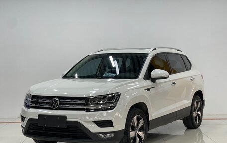 Volkswagen Tharu, 2021 год, 1 750 000 рублей, 1 фотография