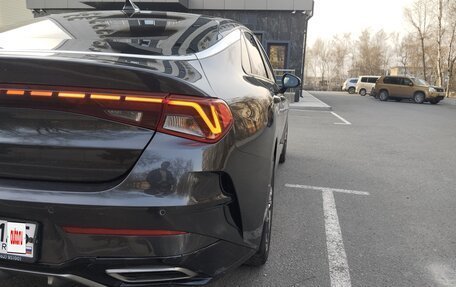 KIA K5, 2021 год, 1 700 000 рублей, 19 фотография