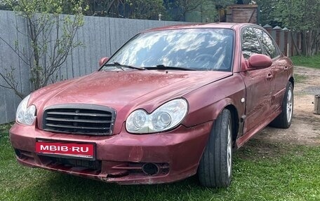 Hyundai Sonata IV рестайлинг, 2004 год, 430 000 рублей, 1 фотография
