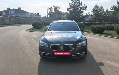 BMW 7 серия, 2014 год, 1 850 000 рублей, 1 фотография