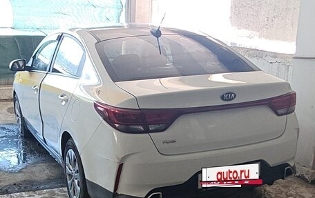 KIA Rio IV, 2020 год, 900 000 рублей, 3 фотография