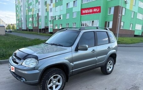 Chevrolet Niva I рестайлинг, 2011 год, 359 000 рублей, 1 фотография