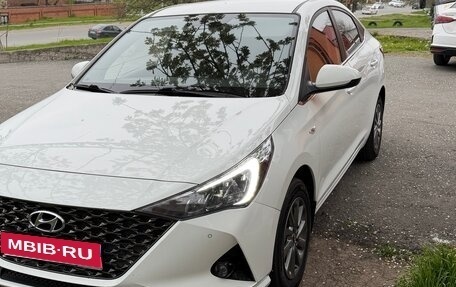 Hyundai Solaris II рестайлинг, 2020 год, 1 250 000 рублей, 1 фотография