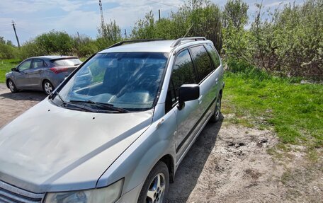 Mitsubishi Space Wagon III, 2003 год, 380 000 рублей, 1 фотография