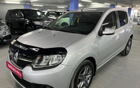 Renault Sandero II рестайлинг, 2015 год, 685 000 рублей, 1 фотография